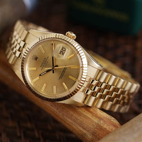 gold Rolex date 15037